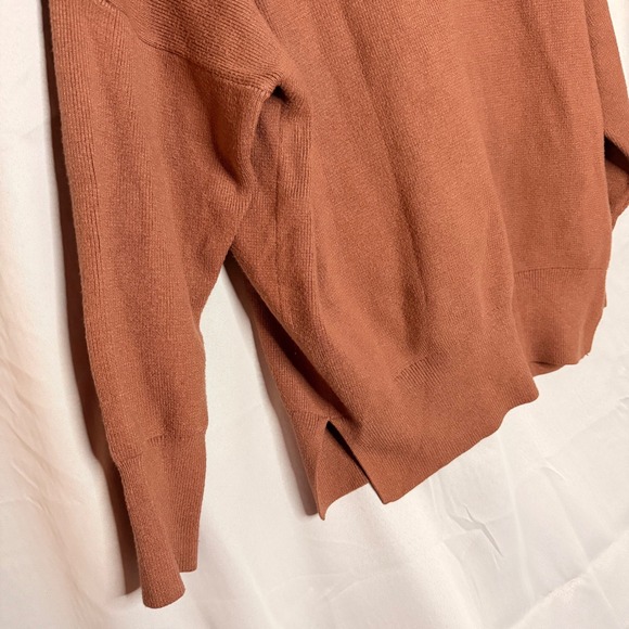 Abercrombie Fitch Soft A F Collection Crew Neck Knit Sweater Terracotta Size S - Picture 4 of 6